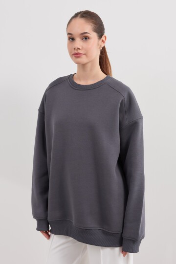 Kadın Bisiklet Yaka Üç İplik Basic Sweatshirt