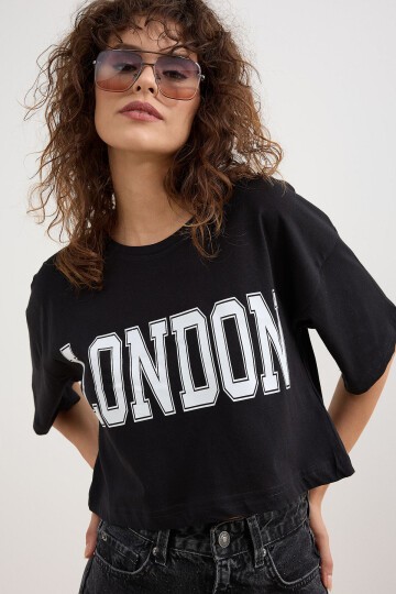 Kadın Bisiklet Yaka London Crop T-shirt