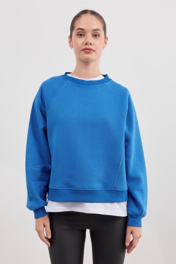 Kadın Üç İplik Bisiklet Yaka Crop Sweatshirt