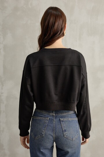 Kadın Black Baskı Detaylı Crop Yarasa Kol Sweatshirt