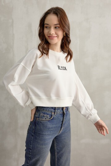 Kadın Black Baskı Detaylı Crop Yarasa Kol Sweatshirt