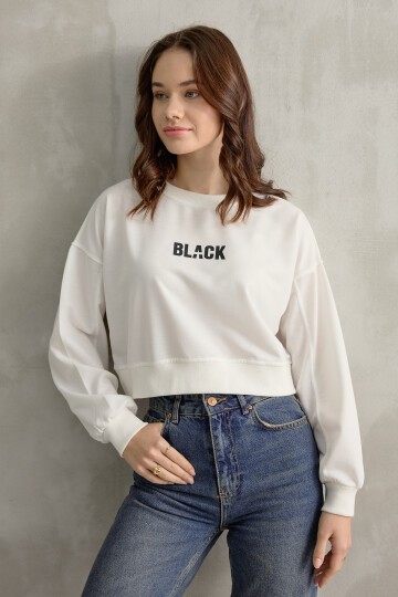 Kadın Black Baskı Detaylı Crop Yarasa Kol Sweatshirt