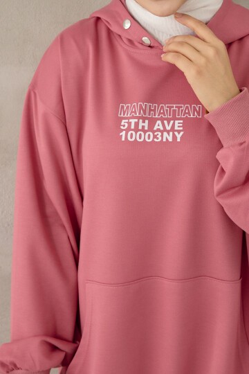 Kadın Kapüşonu Çıtçıt Detaylı Baskılı Sweatshirt