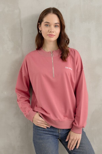 Kadın One Baskı Detay Yarım Fermuarlı Crop Sweatshirt