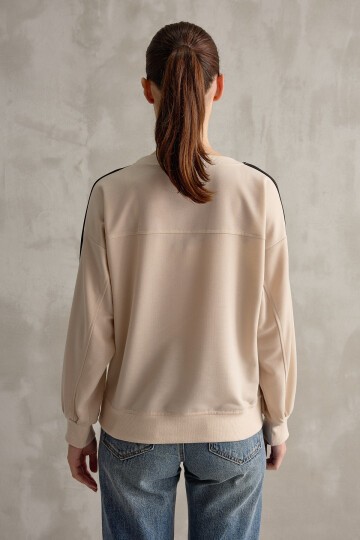 Kadın Şerit Detaylı Basic Sweatshirt